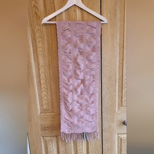 Textured dusty pink scarf